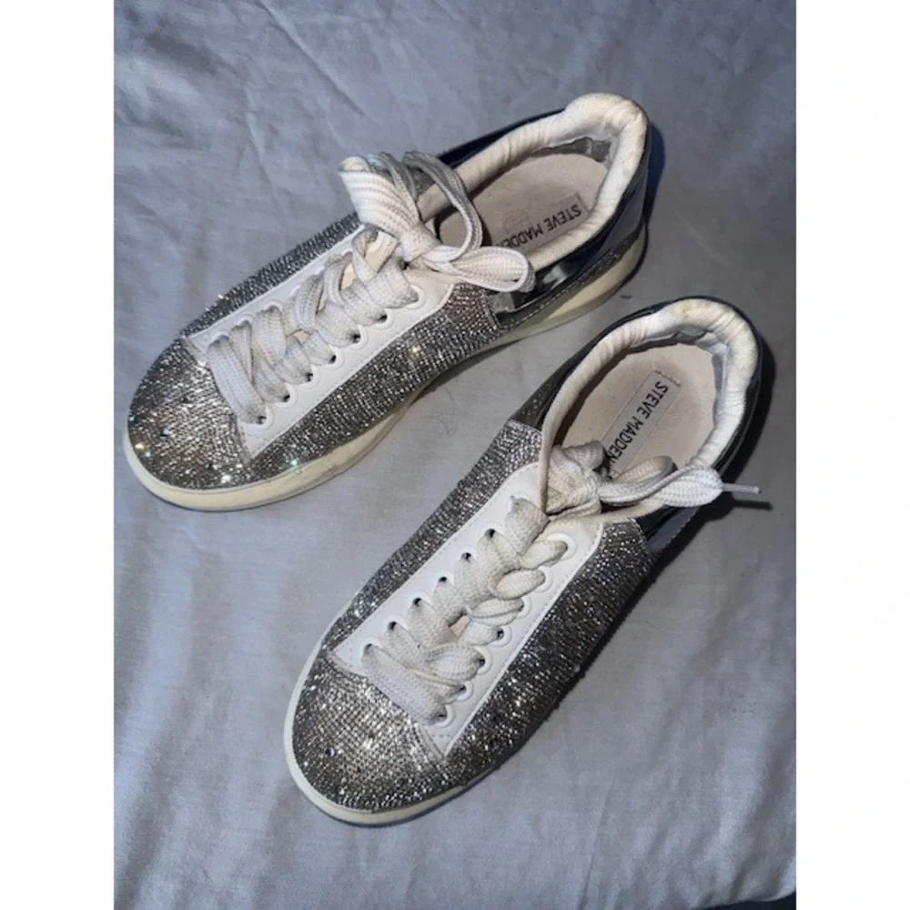 Steve Madden Glimmer-R Rhinestone Sneakers Platform Shoes Size 9M Sparkly - Picture 2 of 10